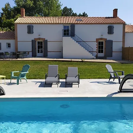 Casa de Férias Location Avec Piscine Chauffee En Vendee - Fr-1-426-595