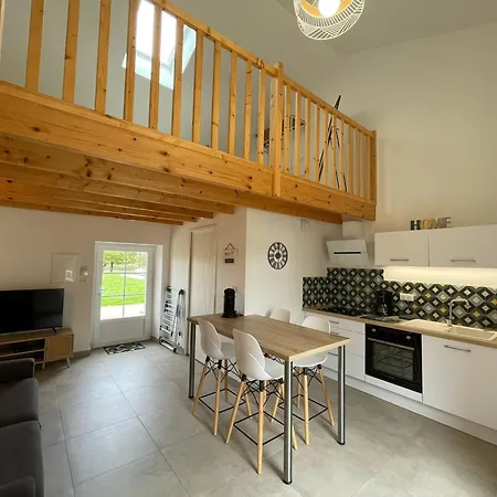 Location Avec Piscine Chauffee En Vendee - Fr-1-426-595 * Soullans