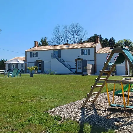 Location Avec Piscine Chauffee En Vendee - Fr-1-426-595 Casa de Férias